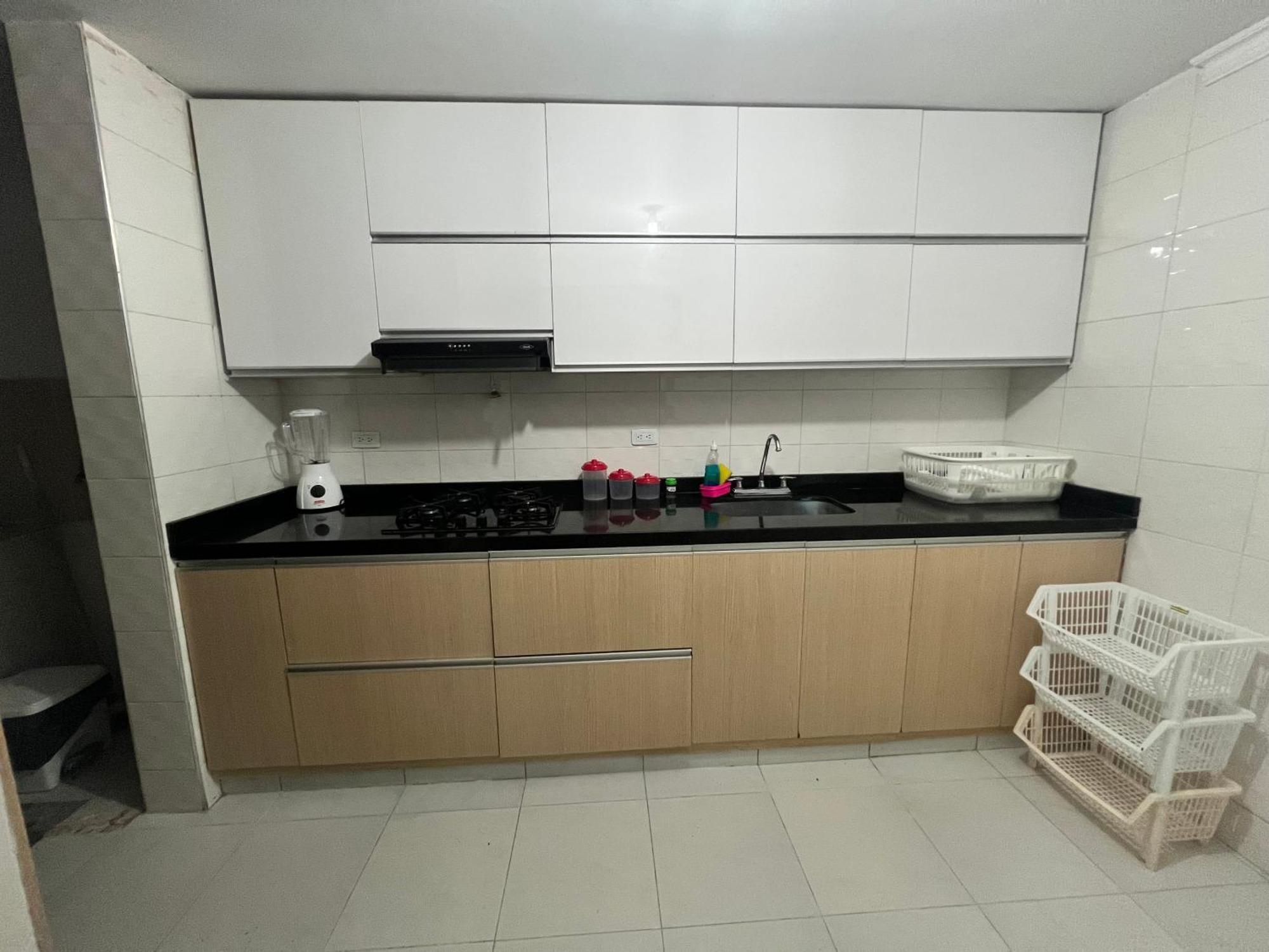 Casa Frente Al Centro Comercial Guatapuri Holiday home